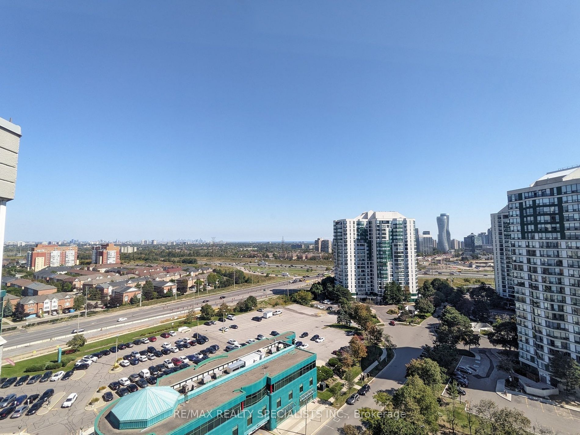 50 Kingsbridge Garden Circle, #1807