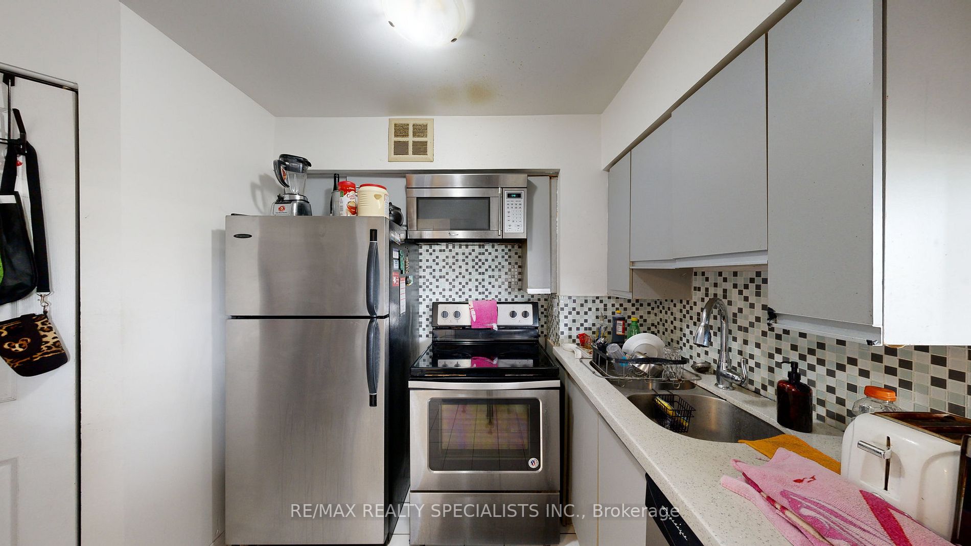 50 Kingsbridge Garden Circle, #1807