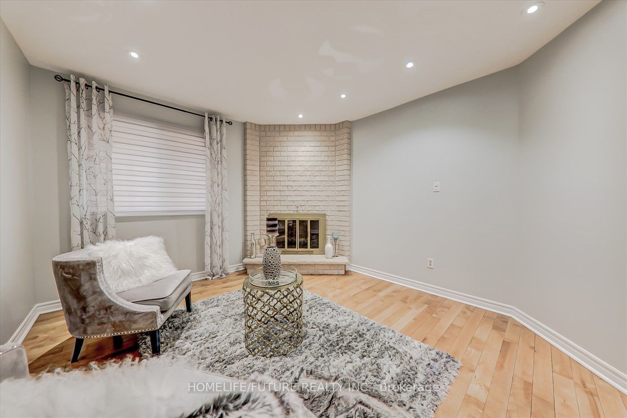67 Candy Crescent