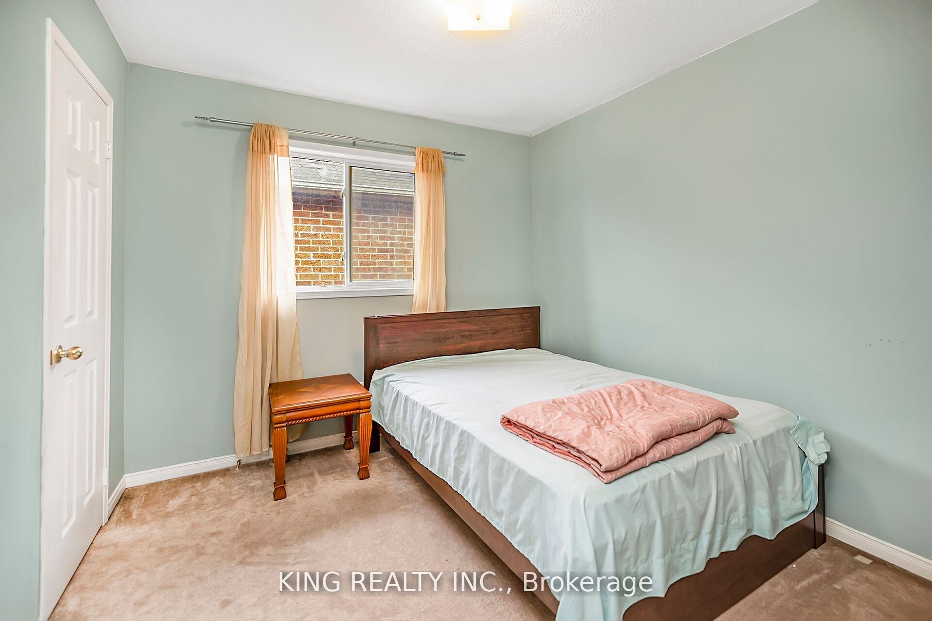 11 Dawes Rd