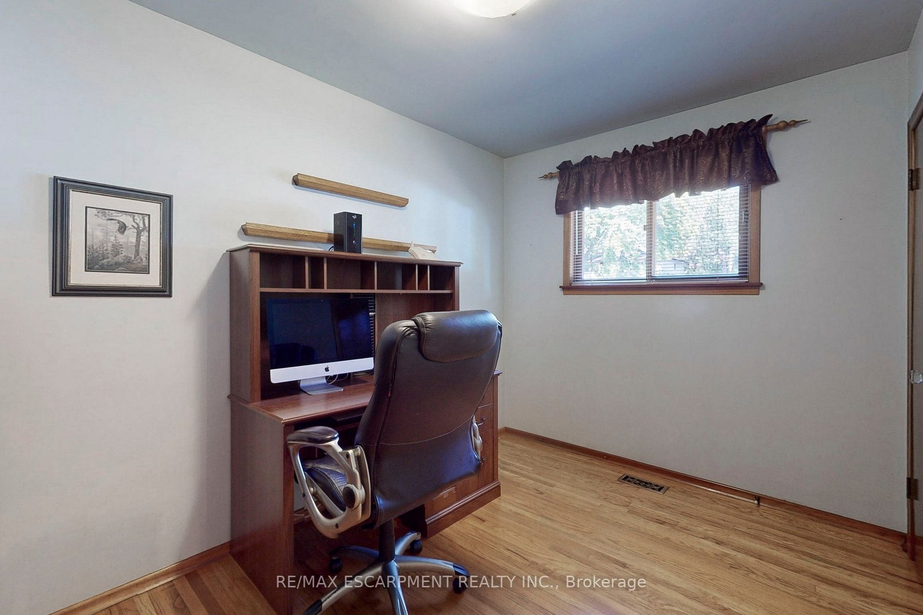 284 Foxbar Rd