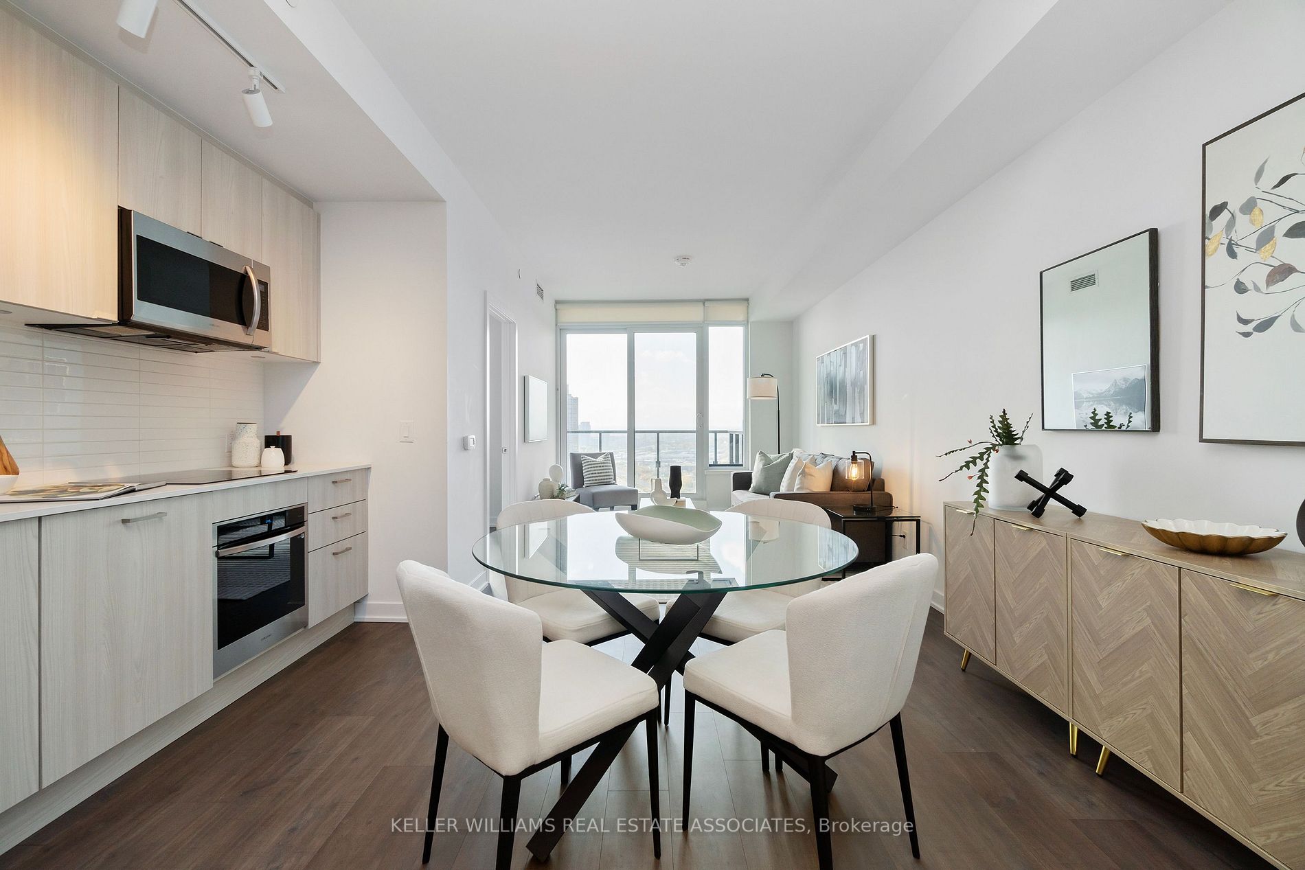 1928 Lake Shore Blvd W, #3711