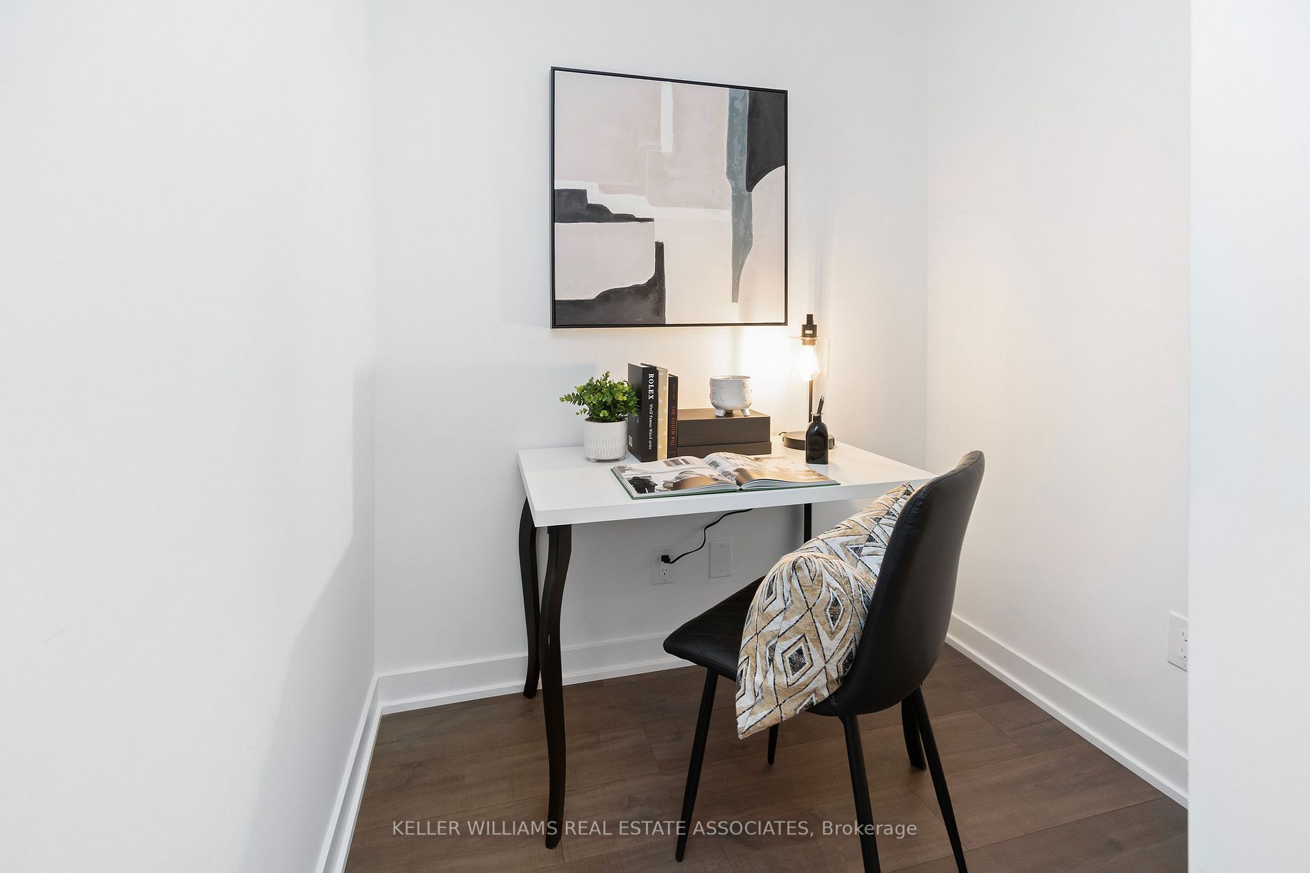 1928 Lake Shore Blvd W, #3711