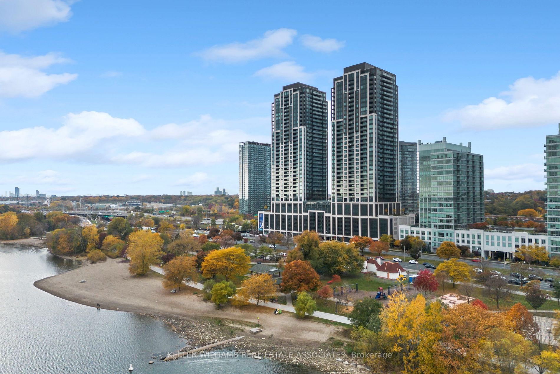 1928 Lake Shore Blvd W, #3711