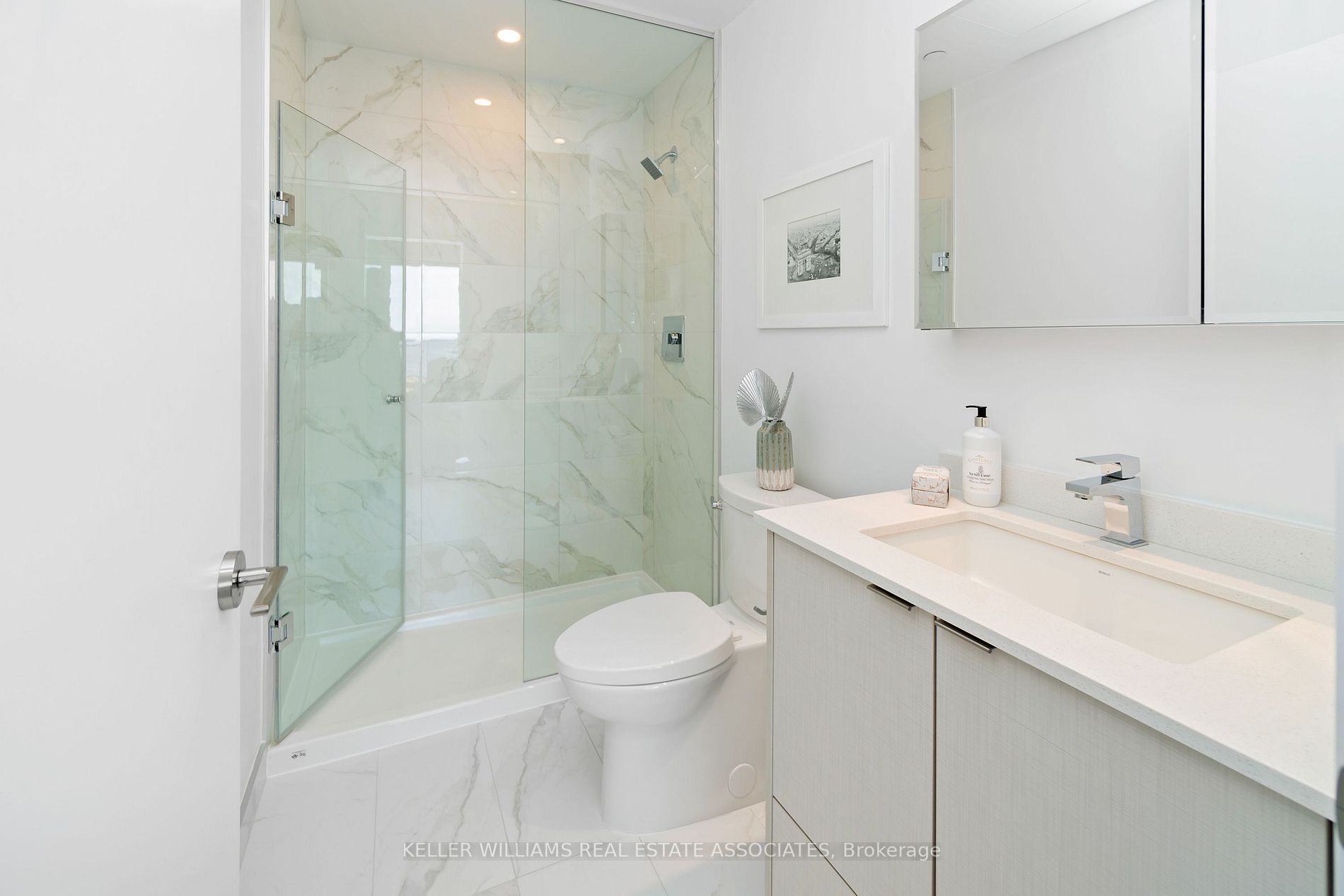 1928 Lake Shore Blvd W, #3711