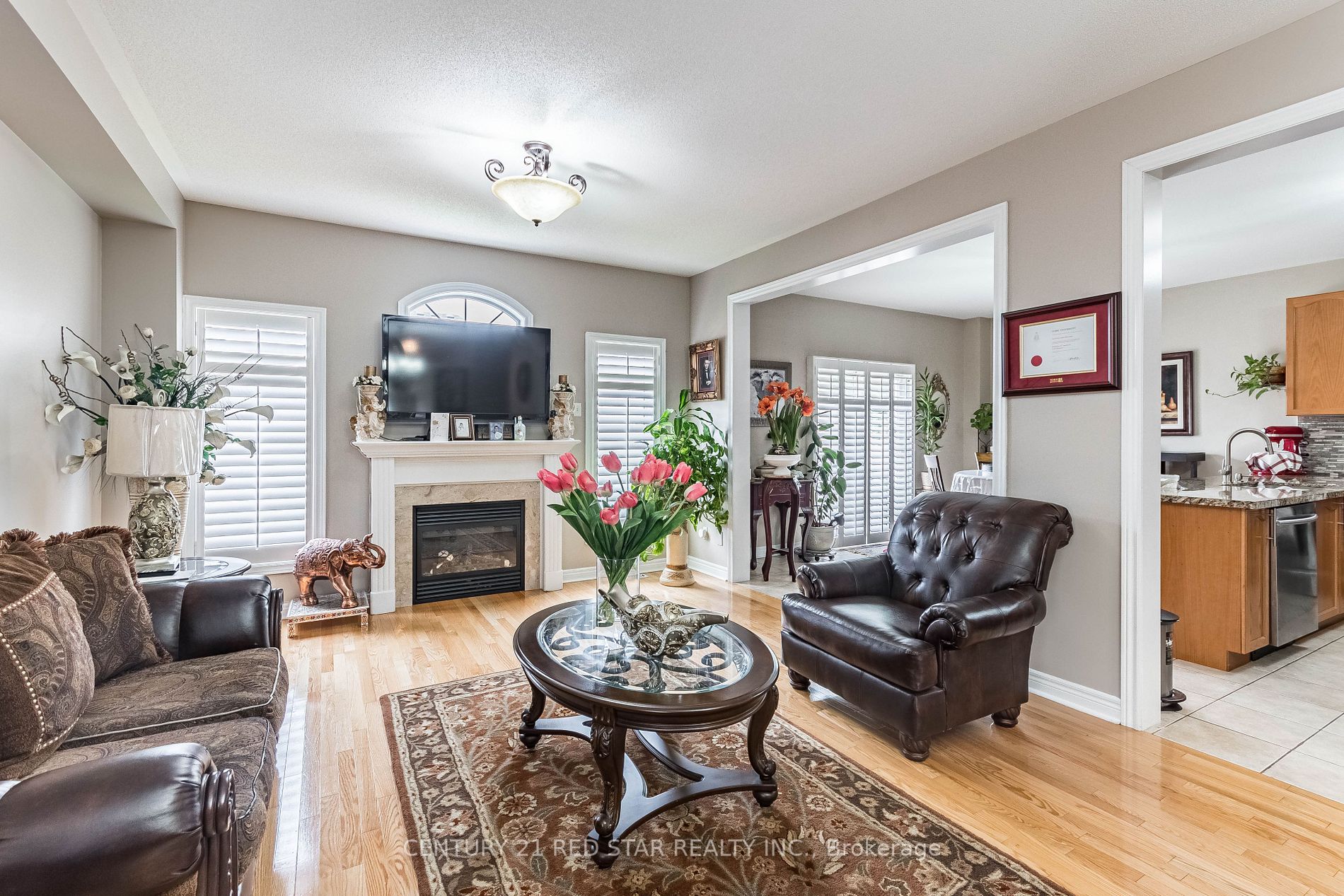 23 Oblate Cres