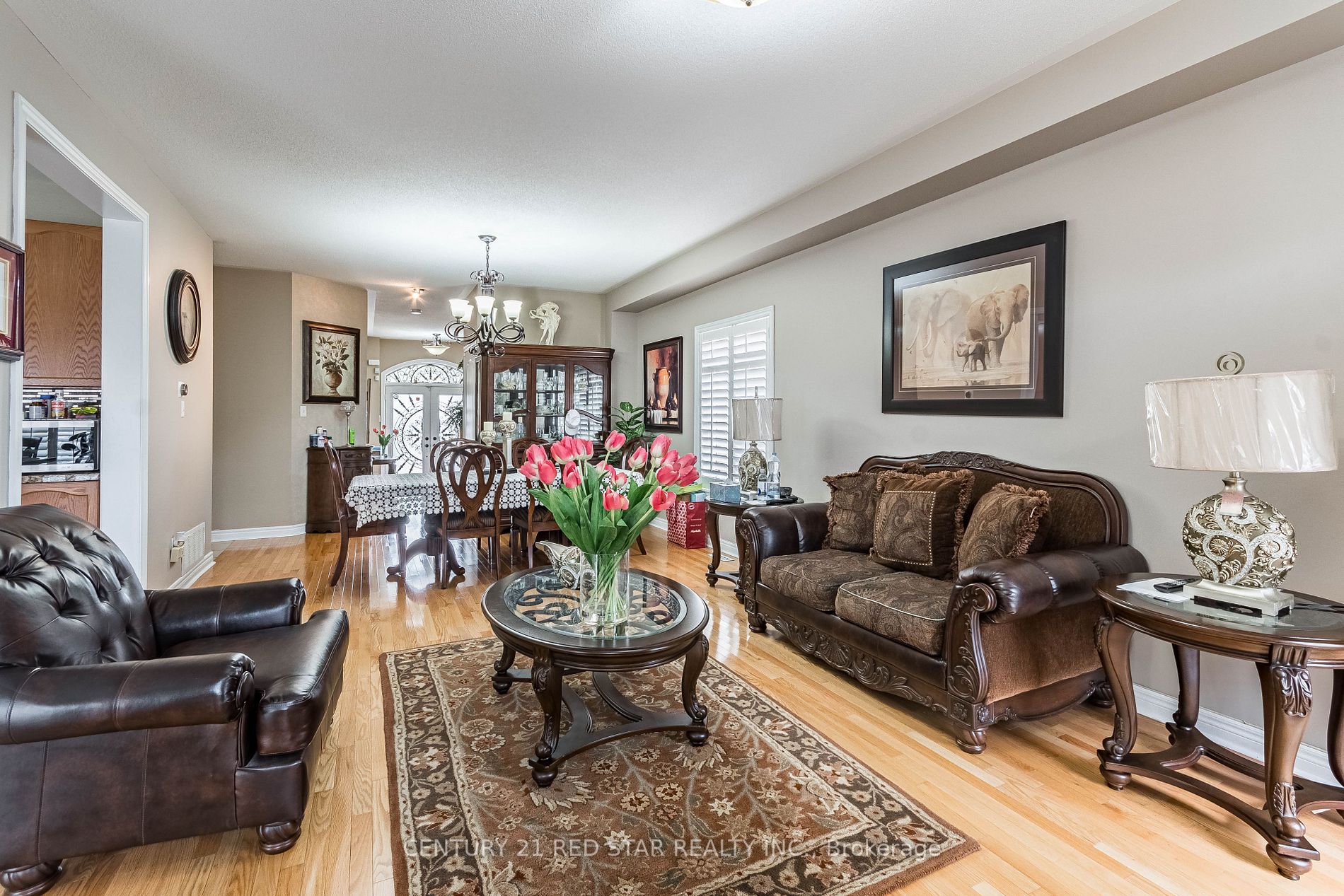 23 Oblate Cres