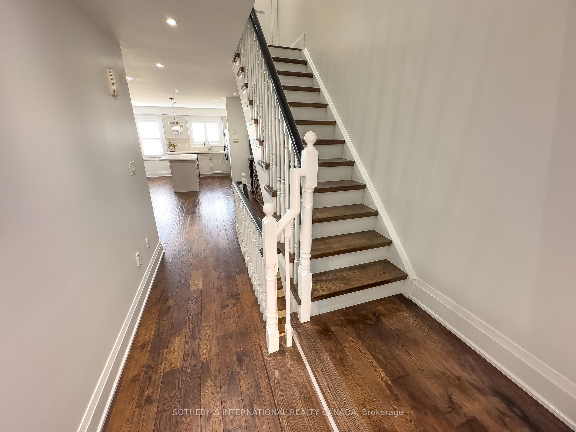 3950 Erin Centre Blvd, #62