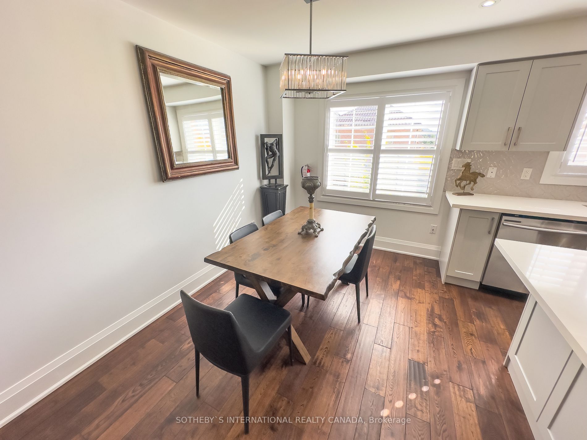 3950 Erin Centre Blvd, #62