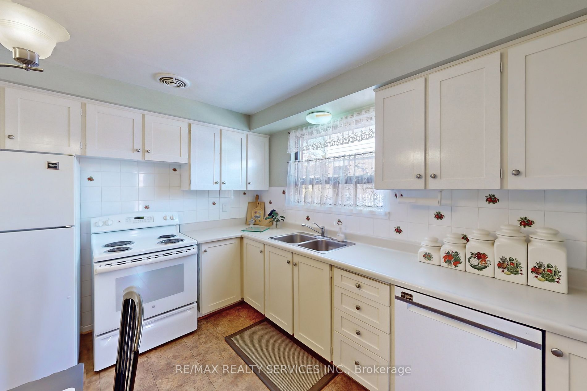 31 Dalraith Cres
