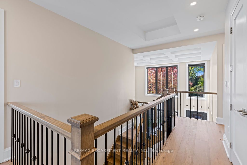 308 Appleby Line