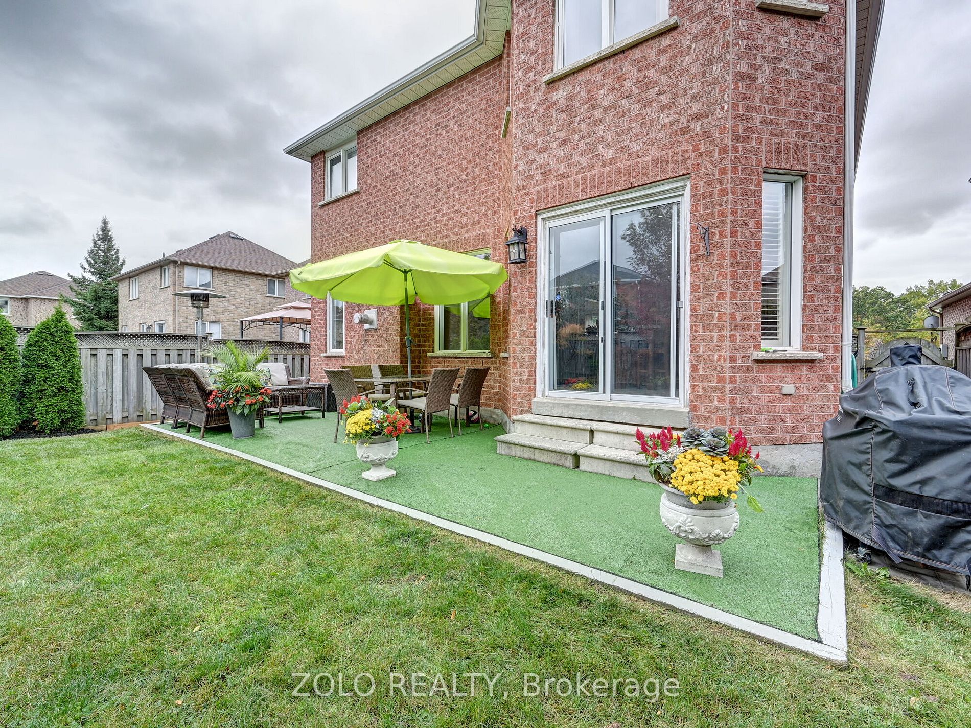 2375 East Gate Cres