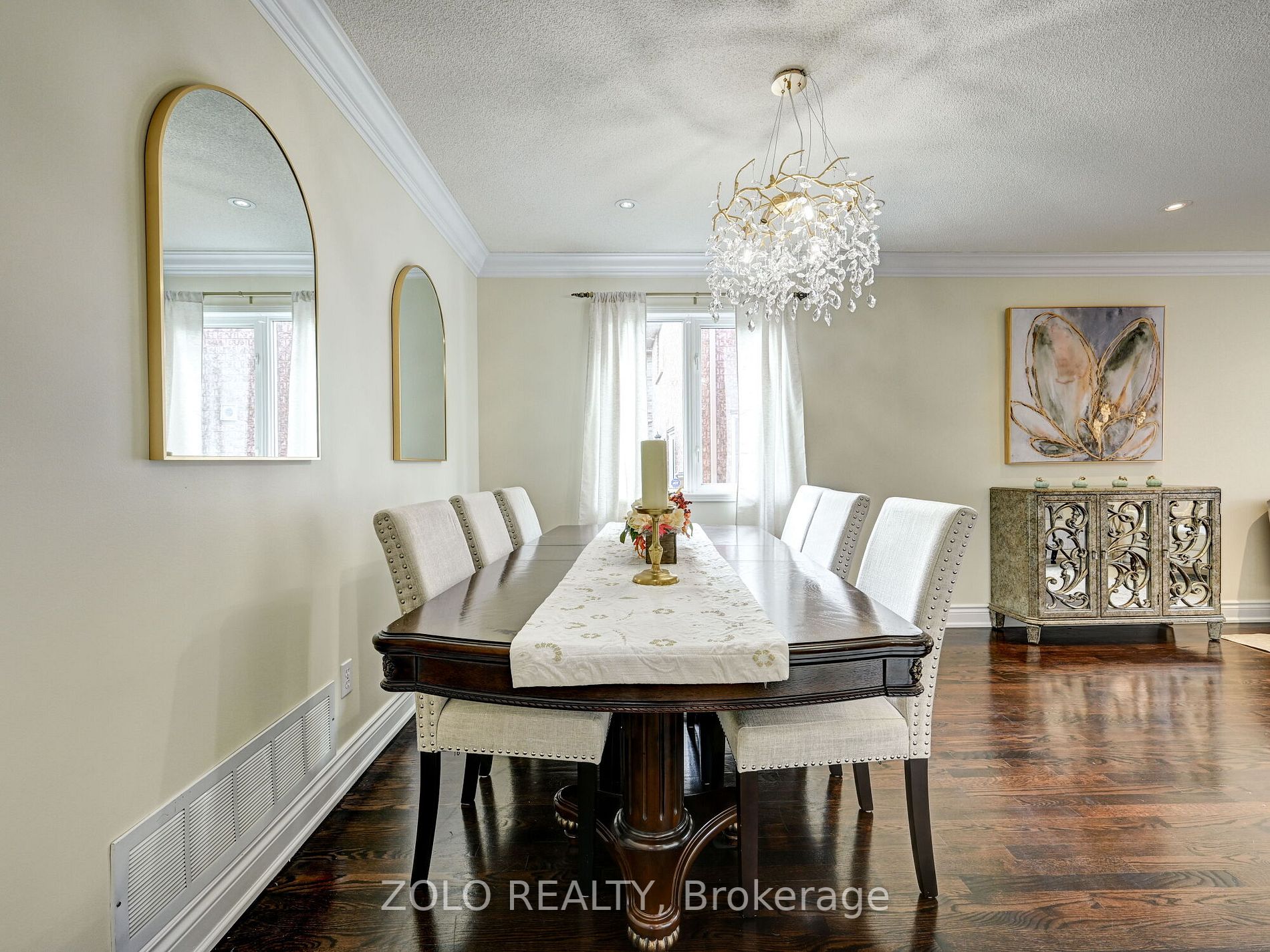 2375 East Gate Cres