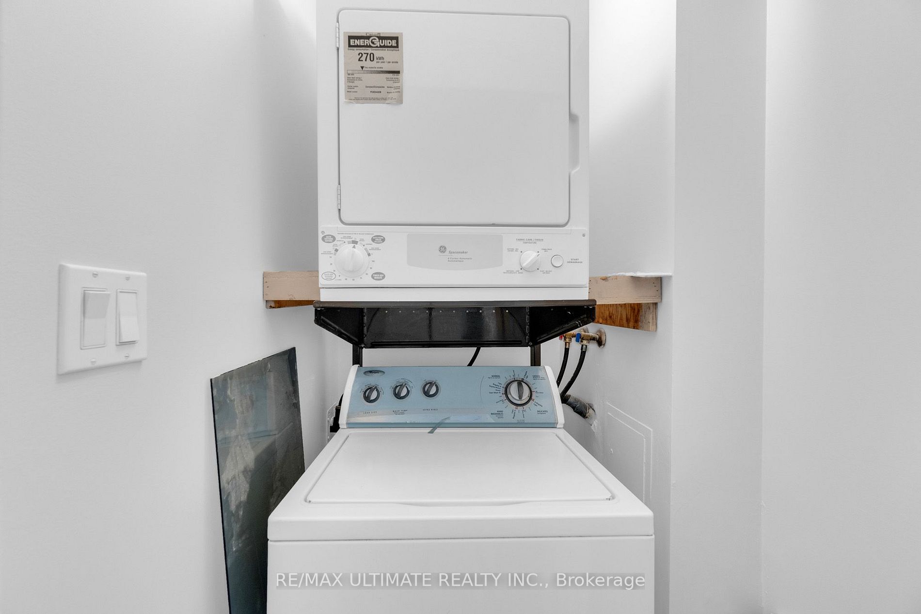 1 Hickory Tree Rd E, #902