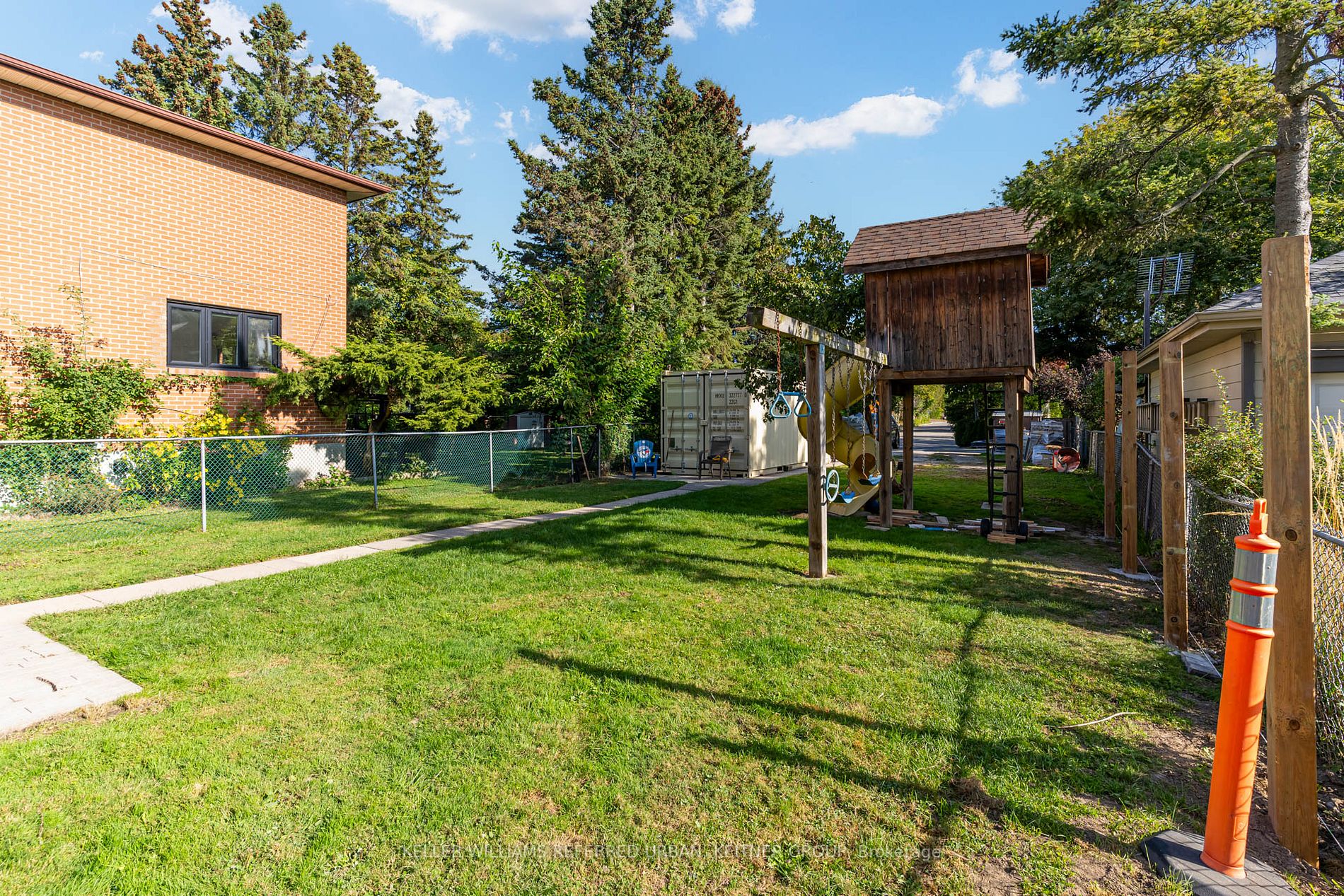 1083 Orchard Rd