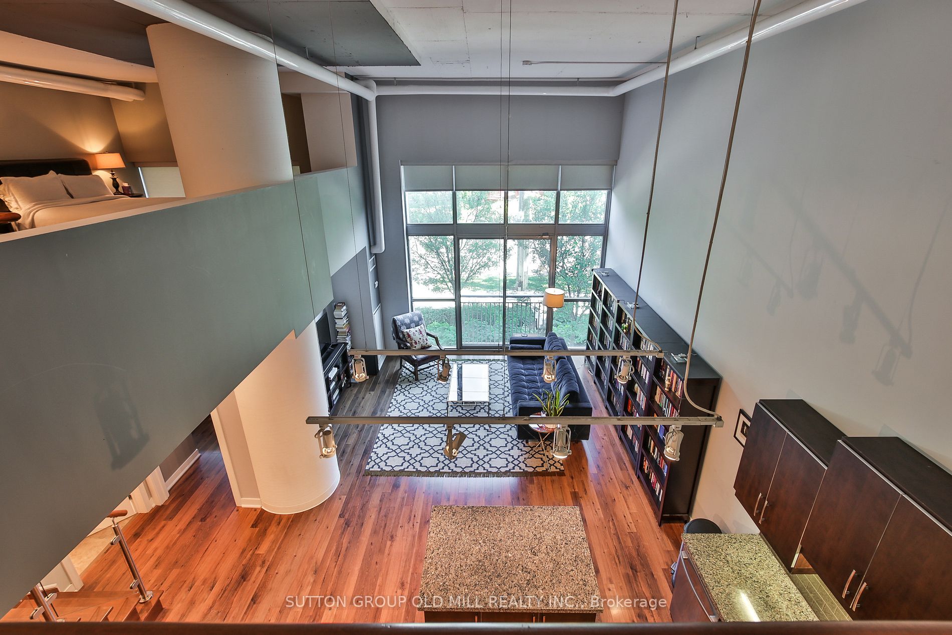2 Fieldway Rd, #107