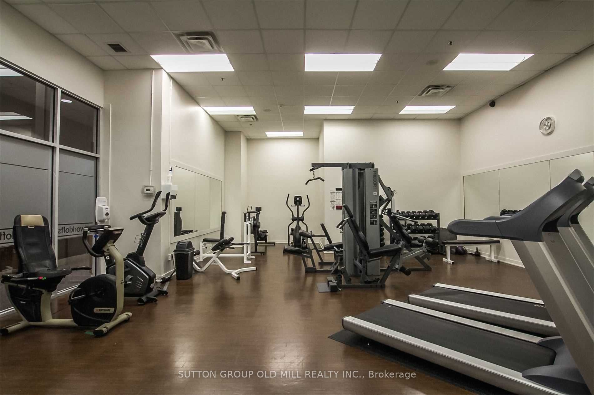2 Fieldway Rd, #107