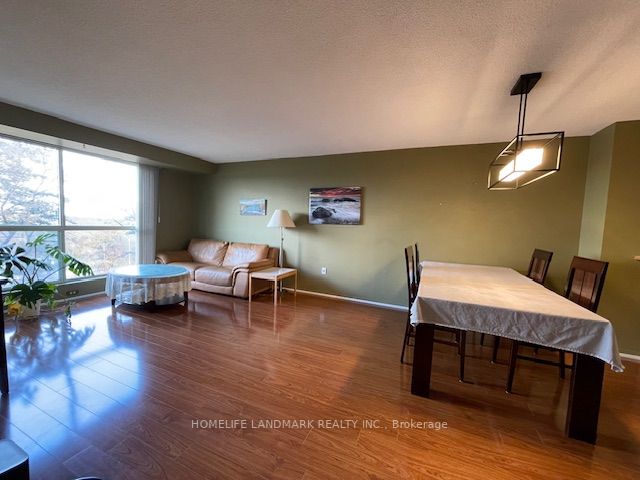 2155 Burnhamthorpe Rd W, #711