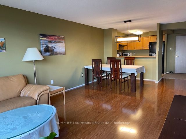 2155 Burnhamthorpe Rd W, #711
