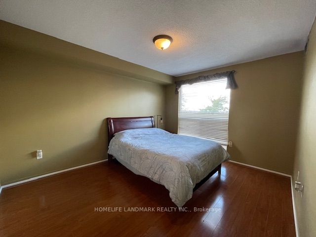 2155 Burnhamthorpe Rd W, #711