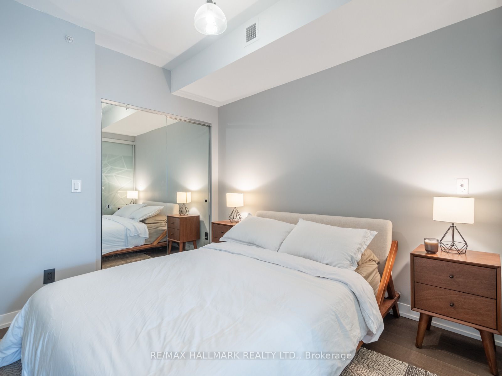 530 Indian Grove, #318