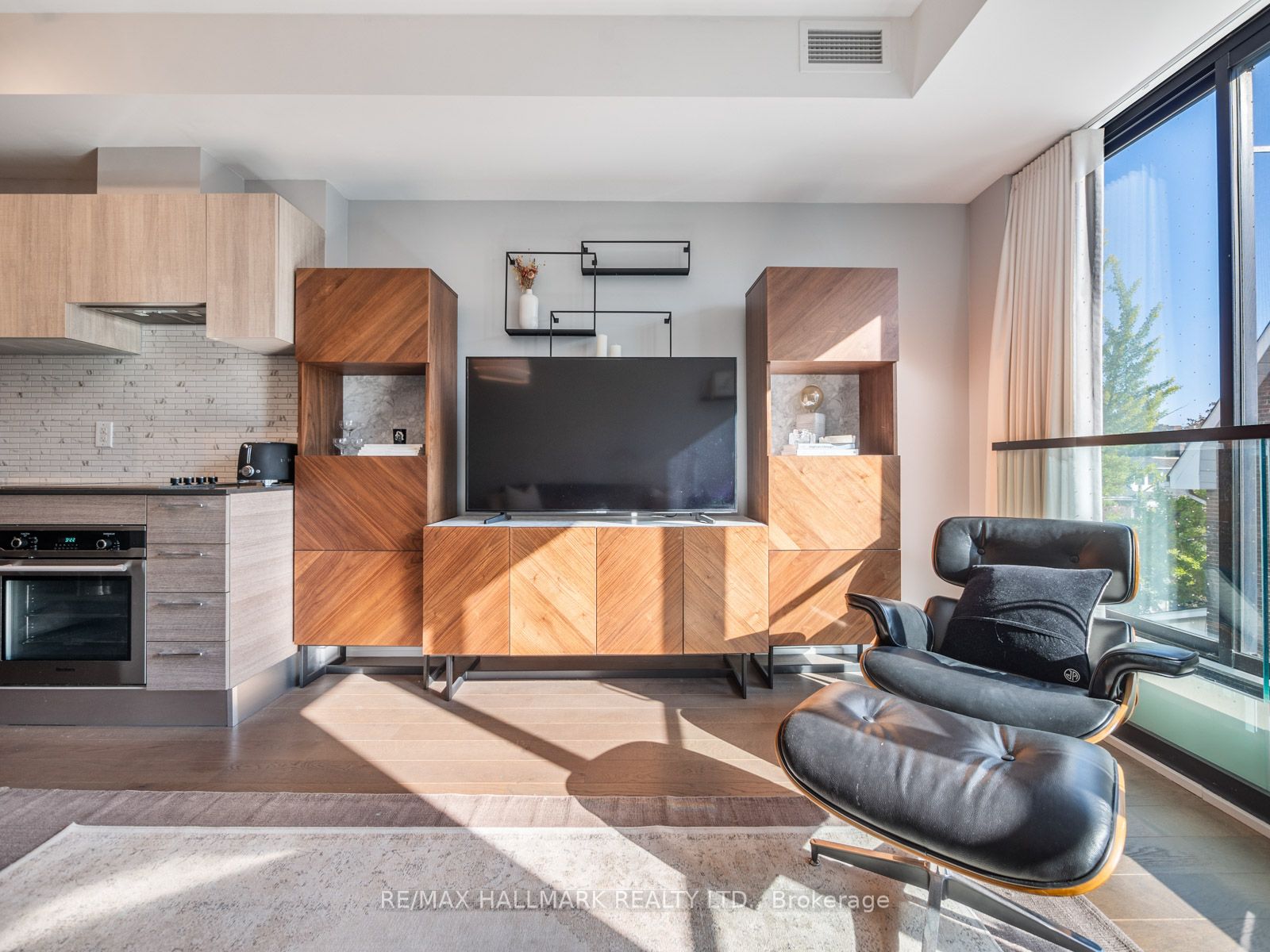 530 Indian Grove, #318
