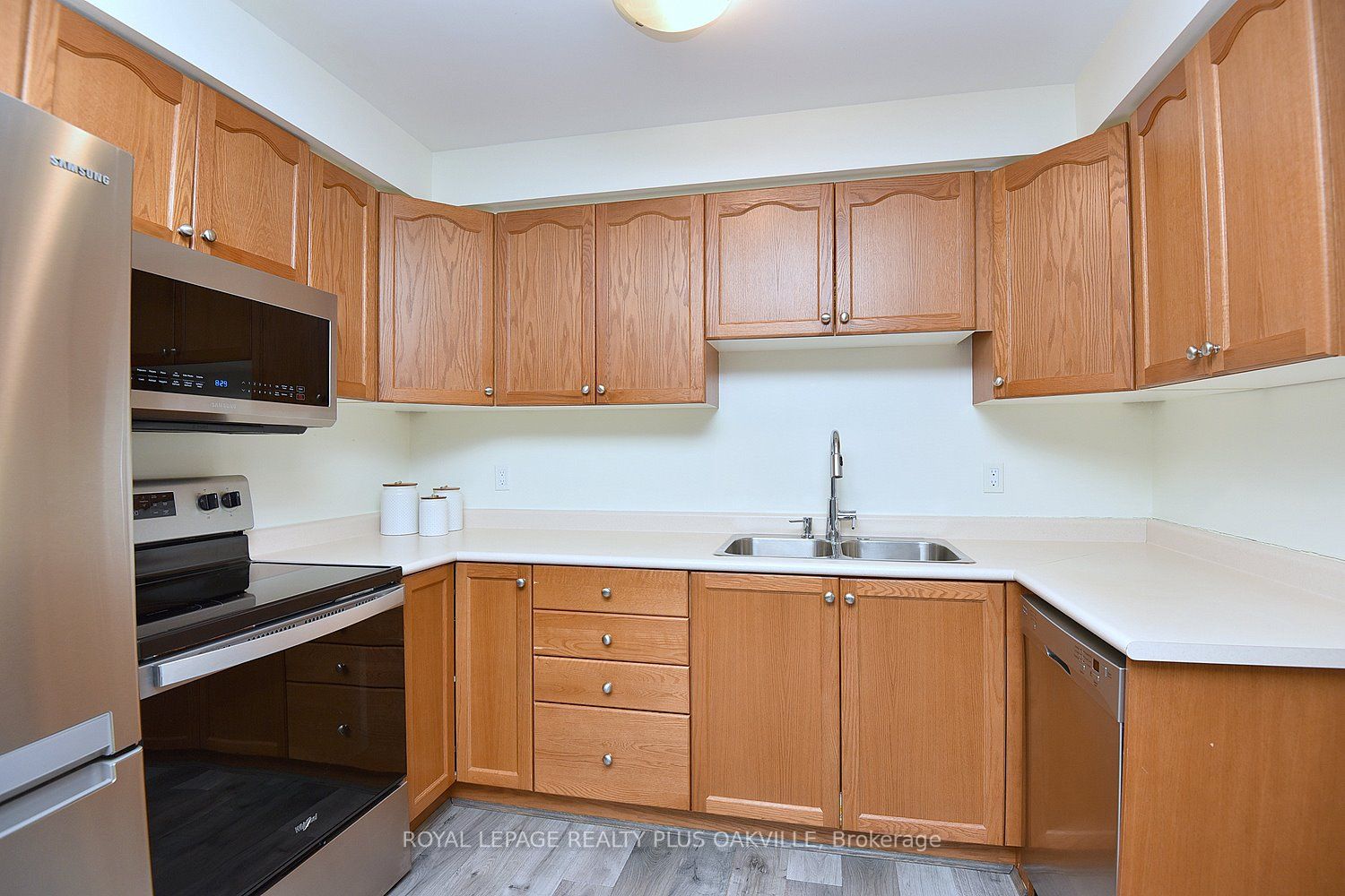 4191 Longmoor Drive, #4