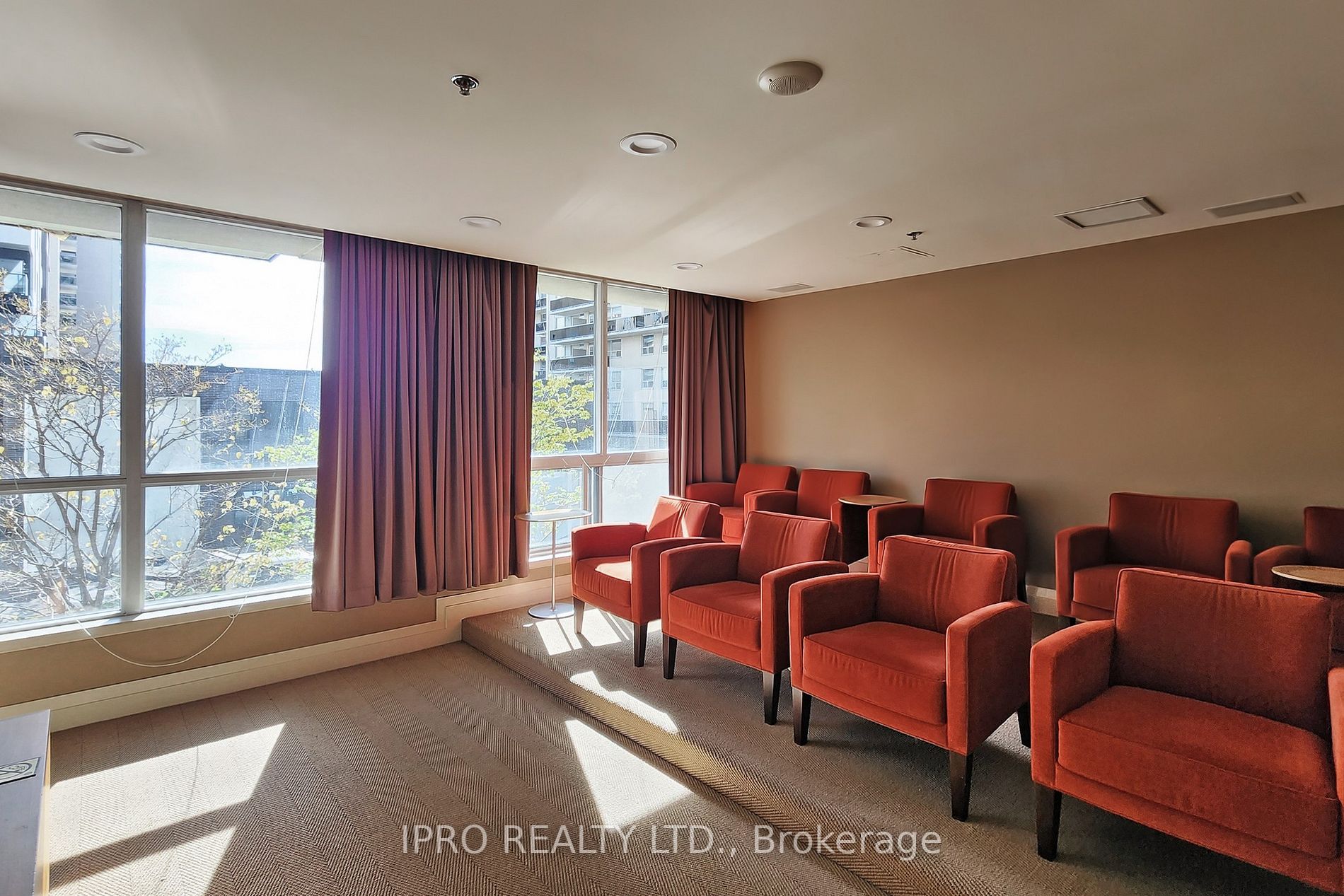 70 High Park Ave, #1804