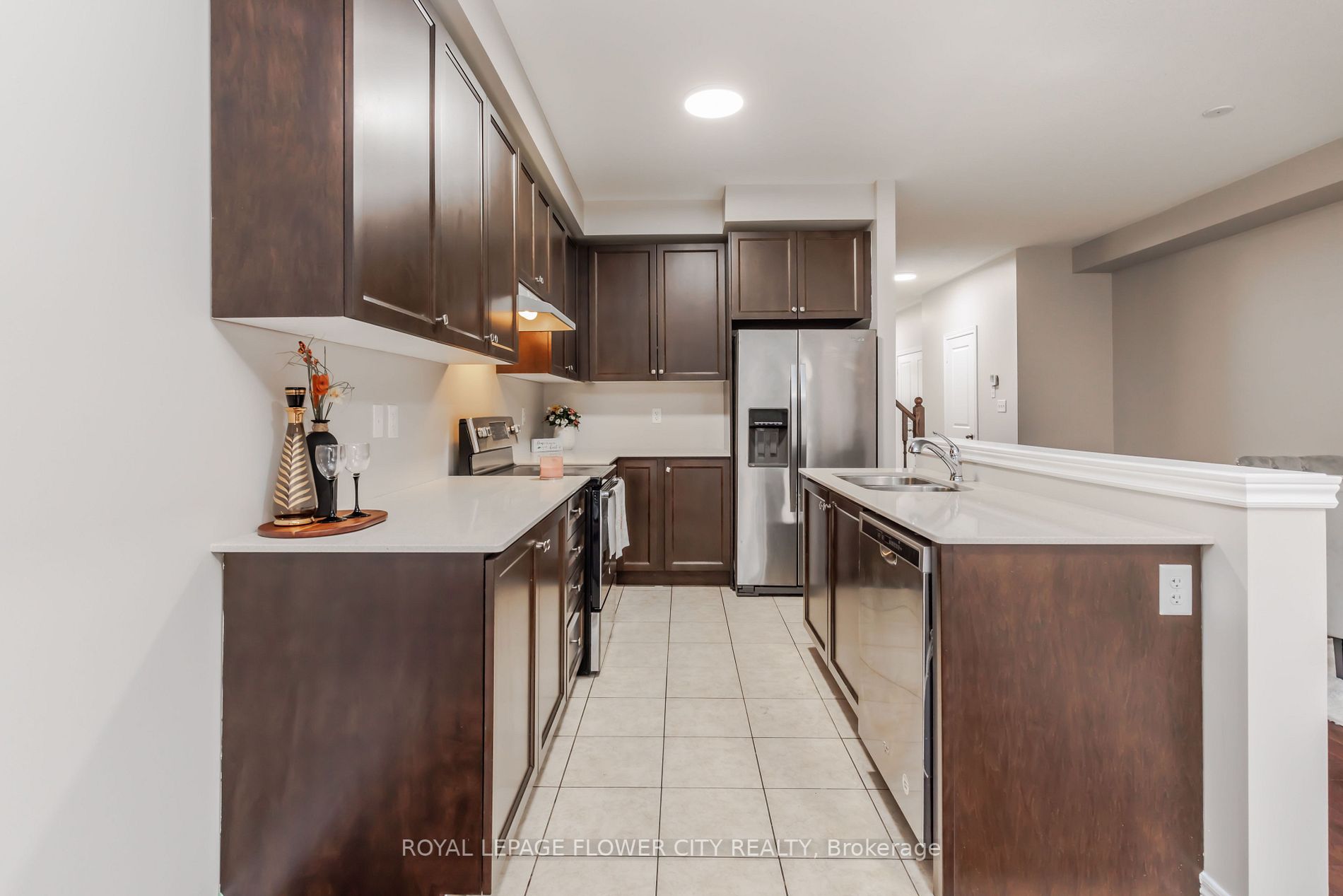 49 Hogan Manor Dr