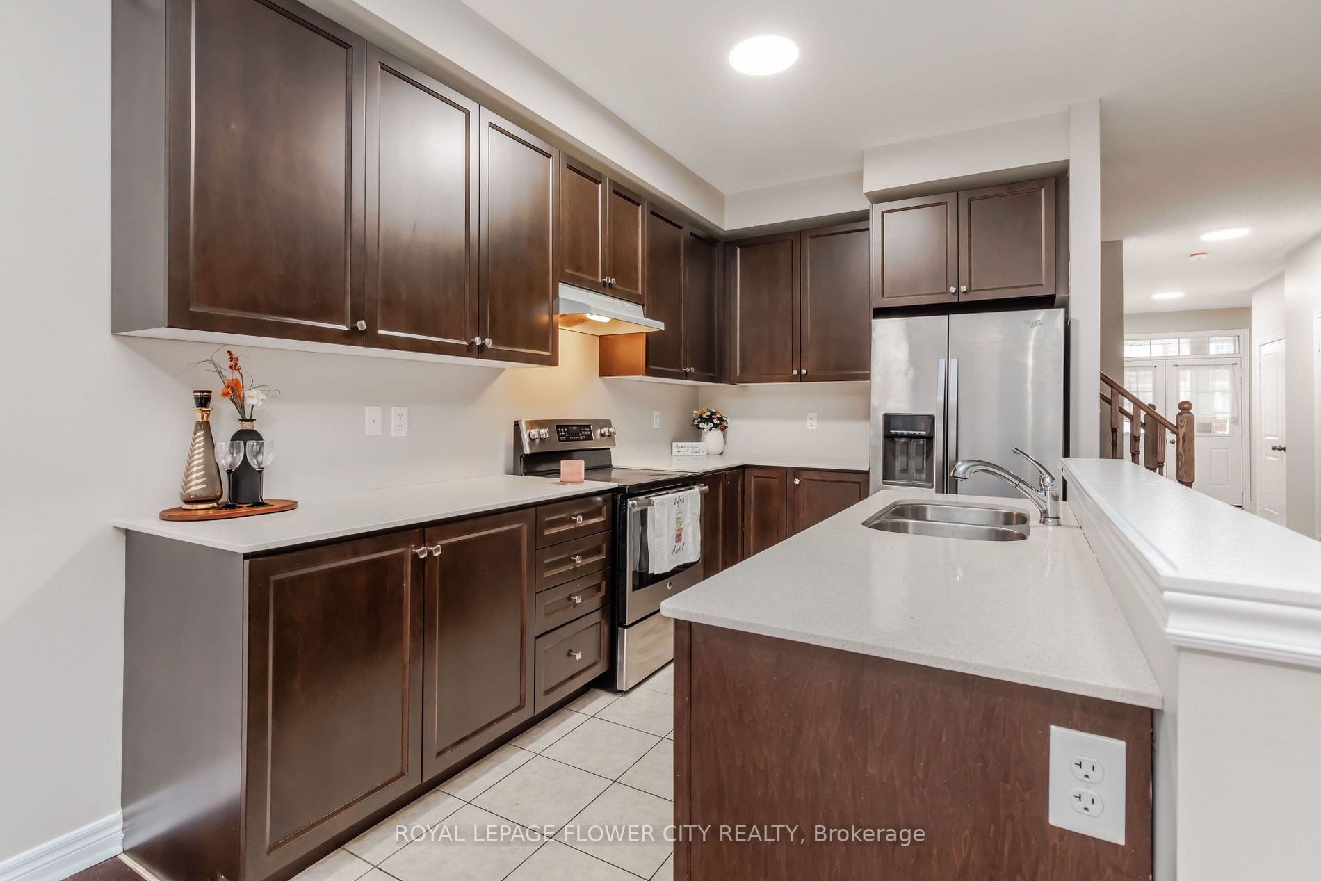 49 Hogan Manor Dr