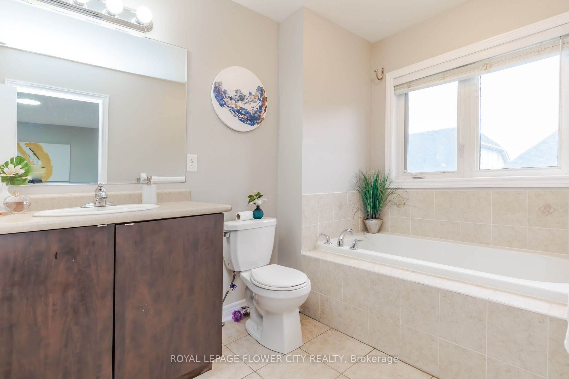 49 Hogan Manor Dr
