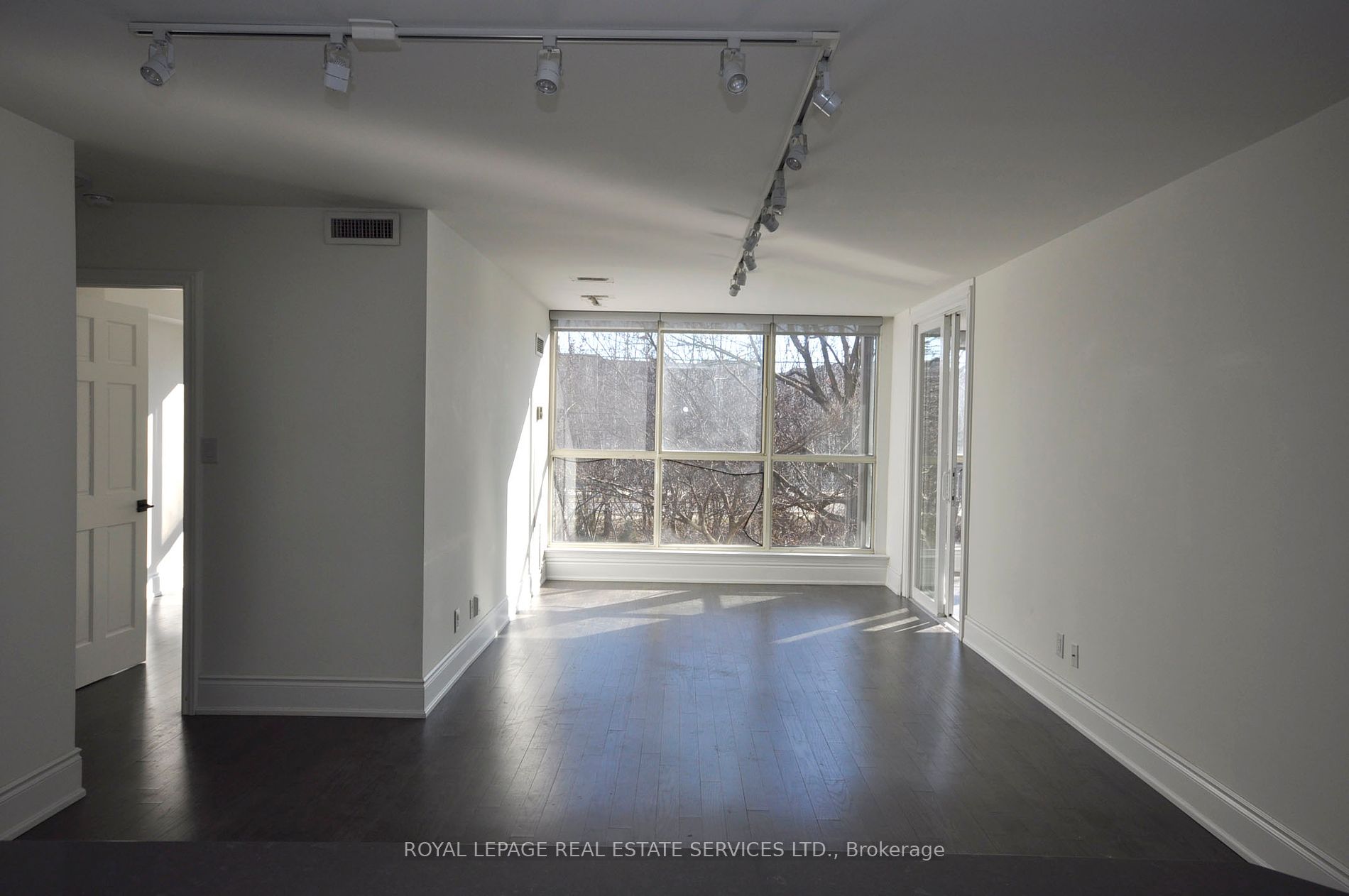 22 Southport St, #239