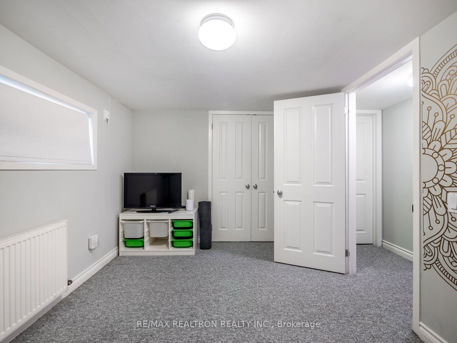 57 Glenholme Ave