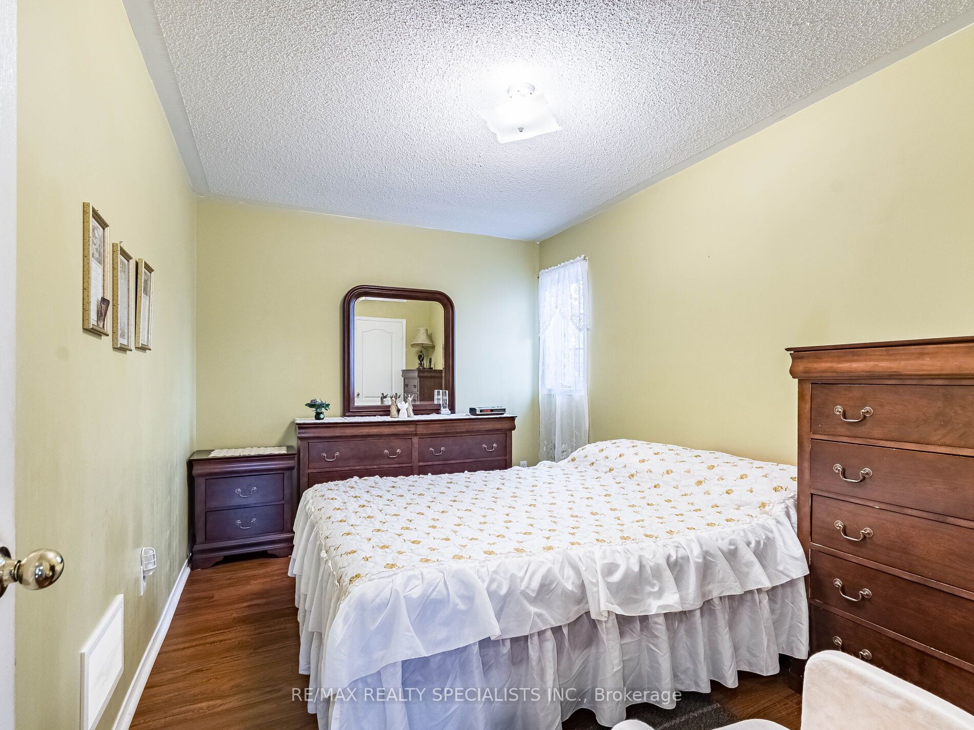 18 Tregate Cres
