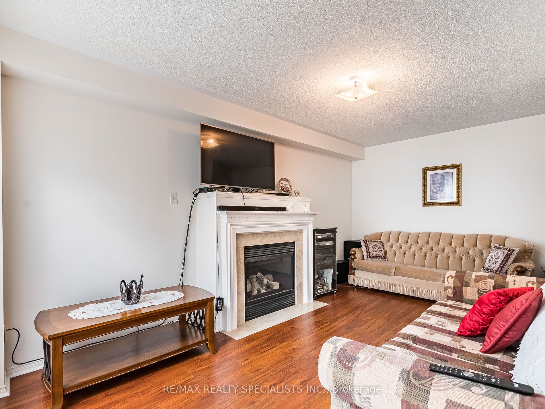 18 Tregate Cres
