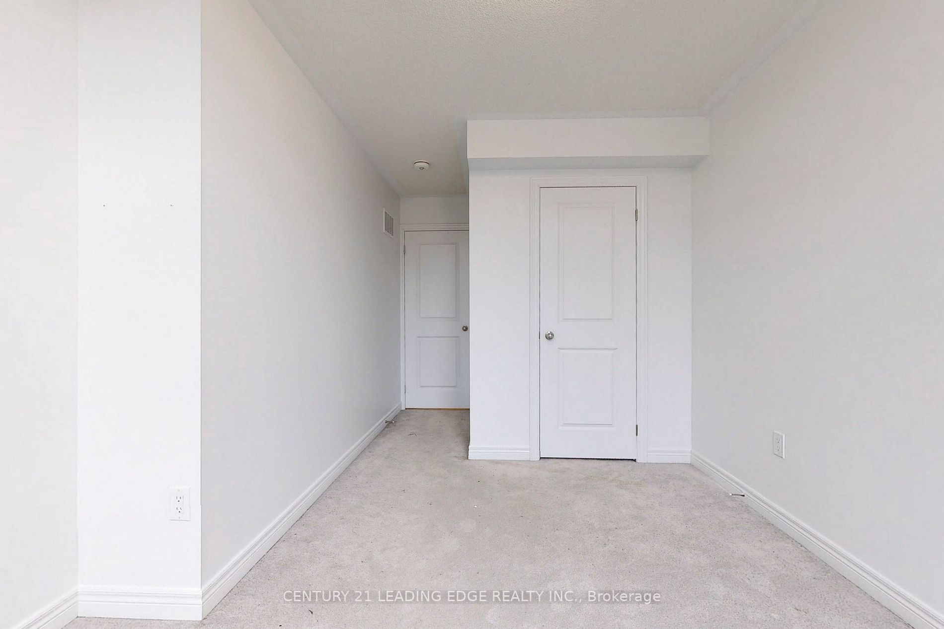 3952 Leonardo Street