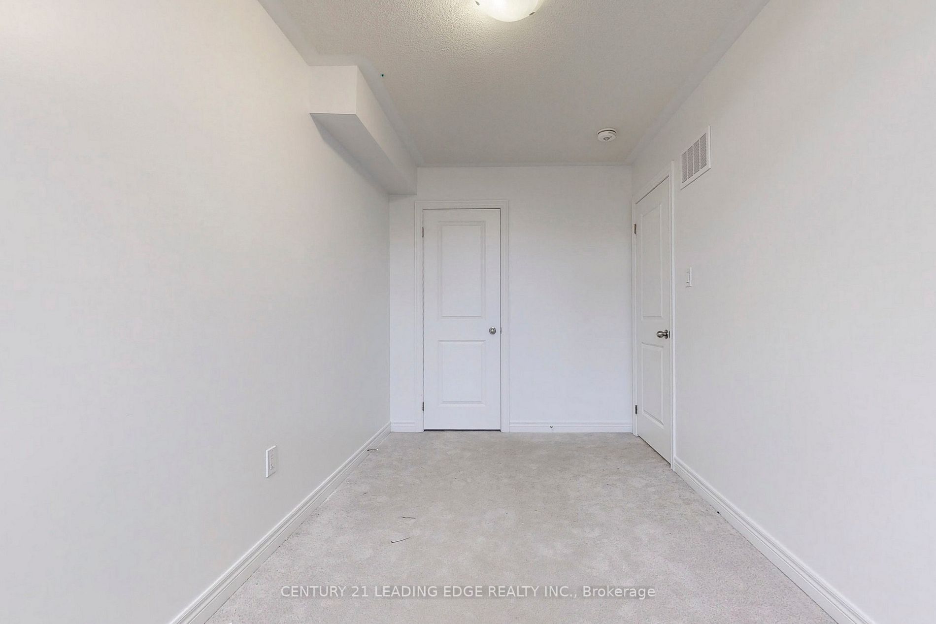 3952 Leonardo Street