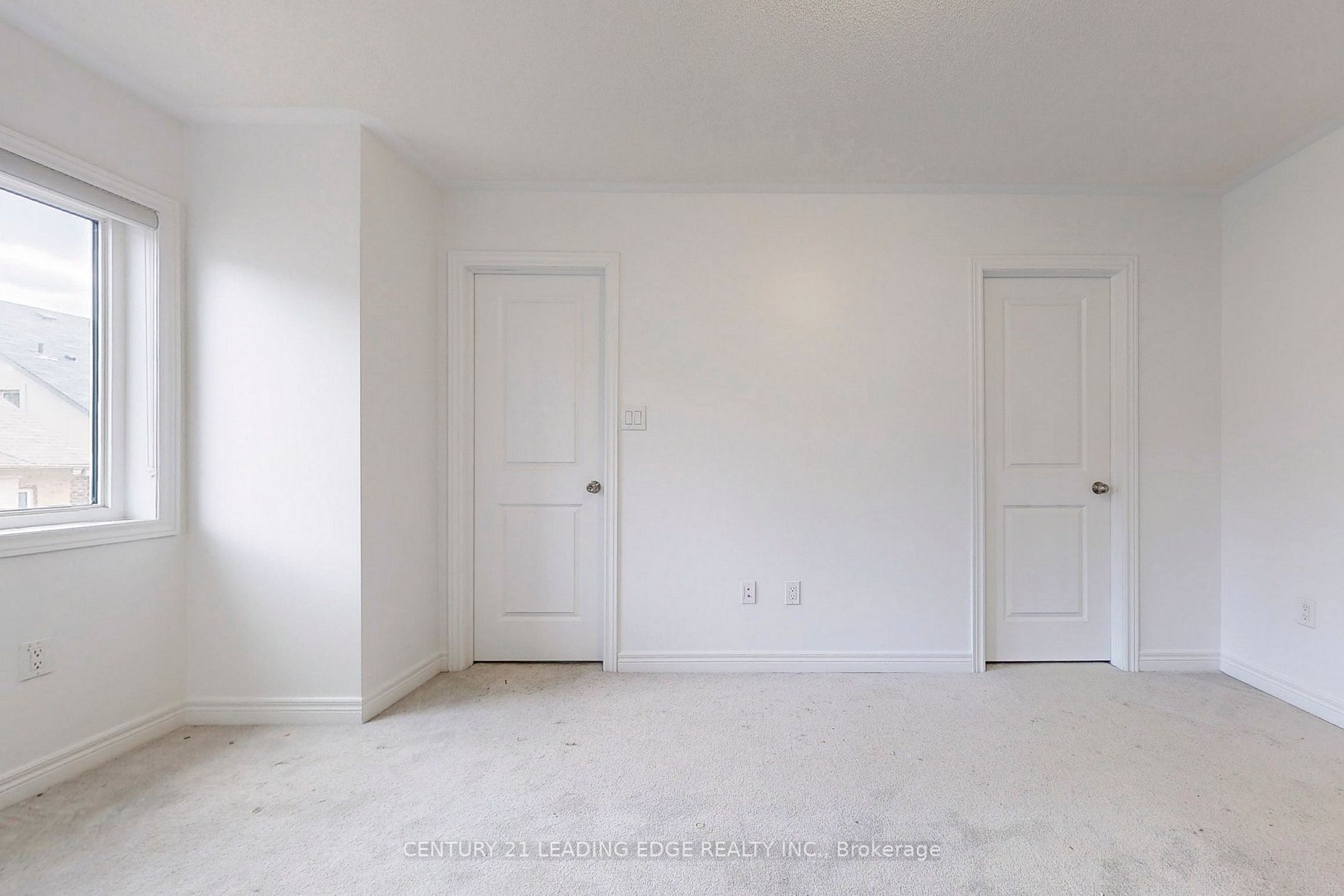 3952 Leonardo Street