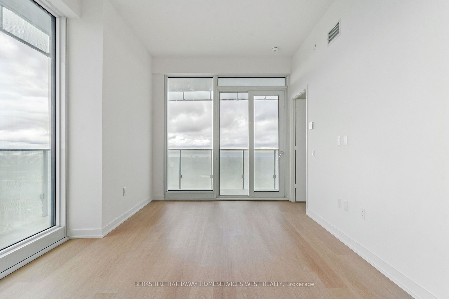 3883 Quartz Rd, #5504