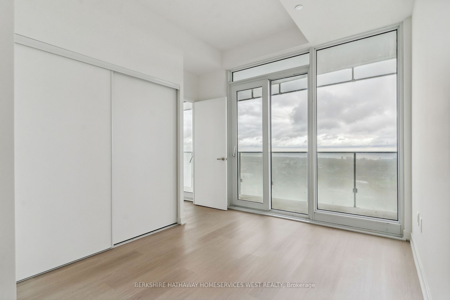3883 Quartz Rd, #5504