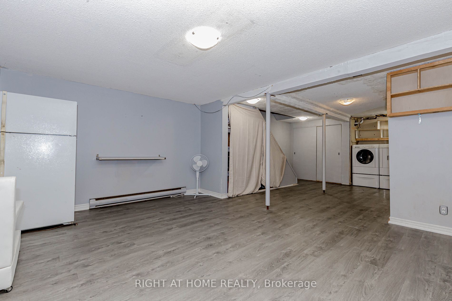 17 Hedley Crt
