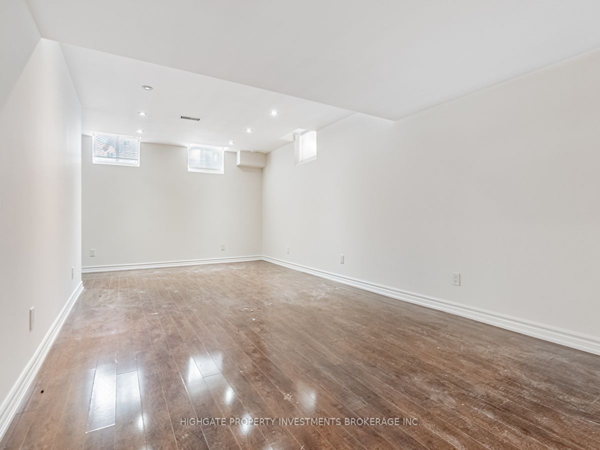 13 Donomore Dr