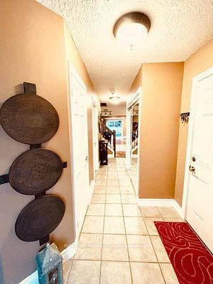 271 Thompson Rd