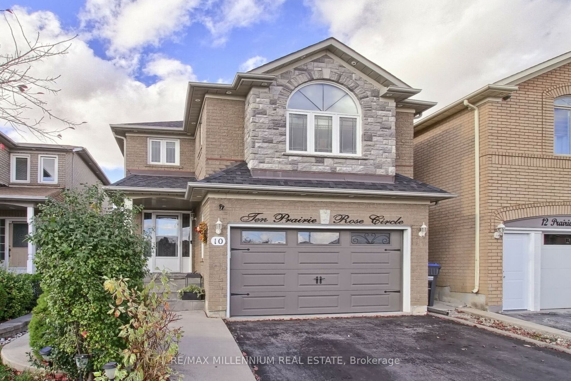 10 Prairie Rose Circ