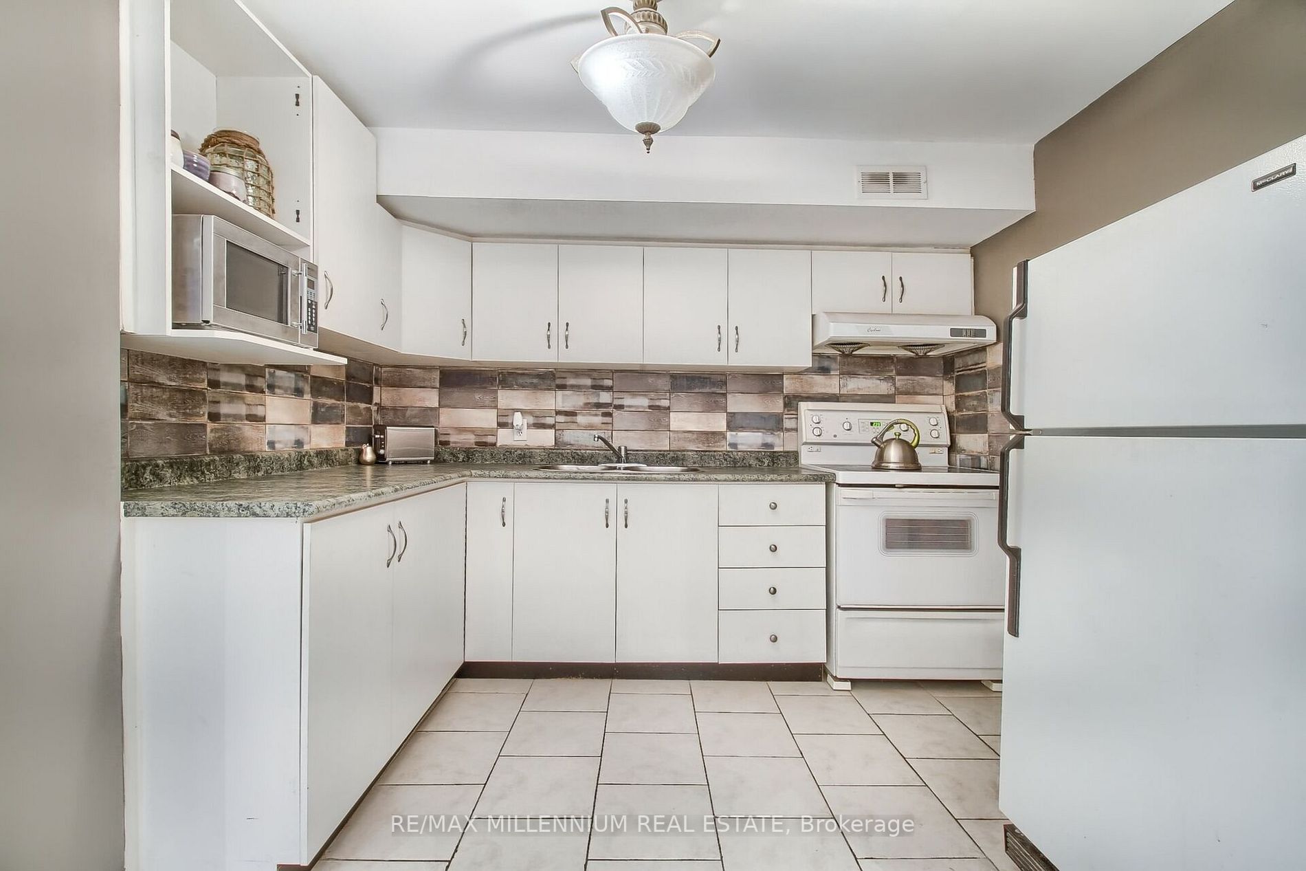 10 Prairie Rose Circ