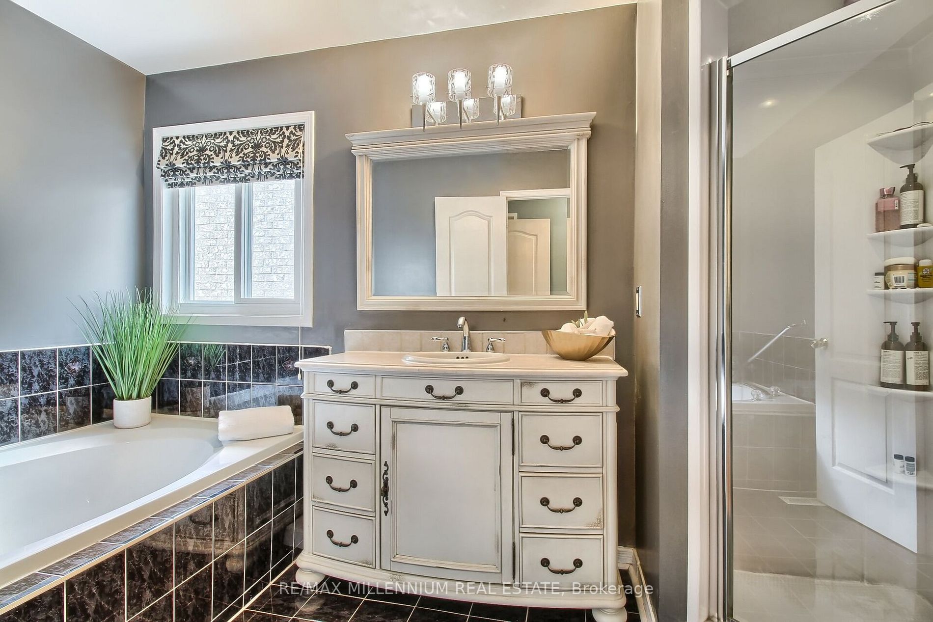 10 Prairie Rose Circ