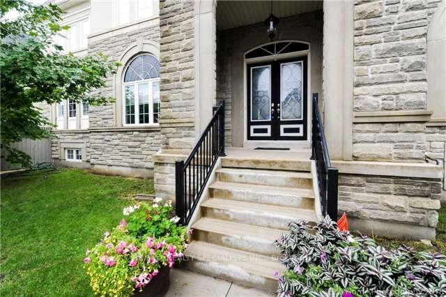 3270 Erin Centre Blvd