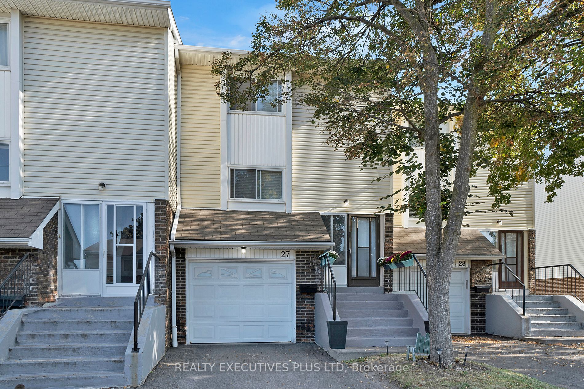 27 Sandringham Crt, #138