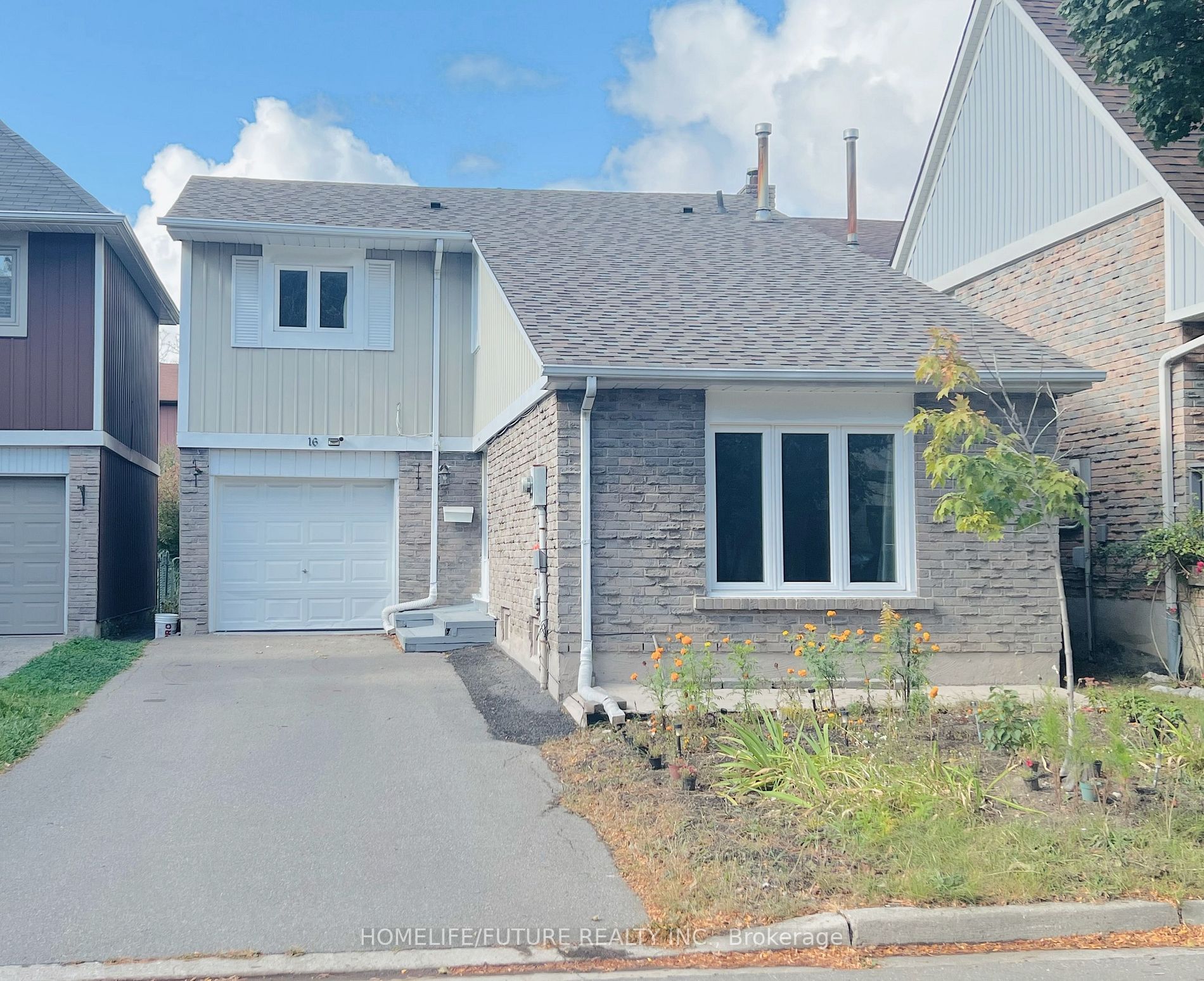 16 Newington Crescent