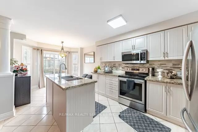 30 Penbridge Cres